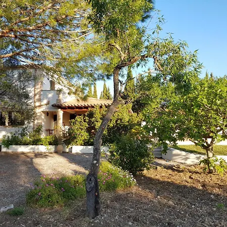 Villa Milagro - 3 Bedroom Style With Pool Near Golf Course/beaches - Air Cond. *