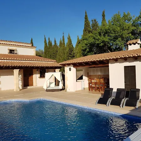 Villa Milagro - 3 Bedroom Style With Pool Near Golf Course/beaches - Air Cond.